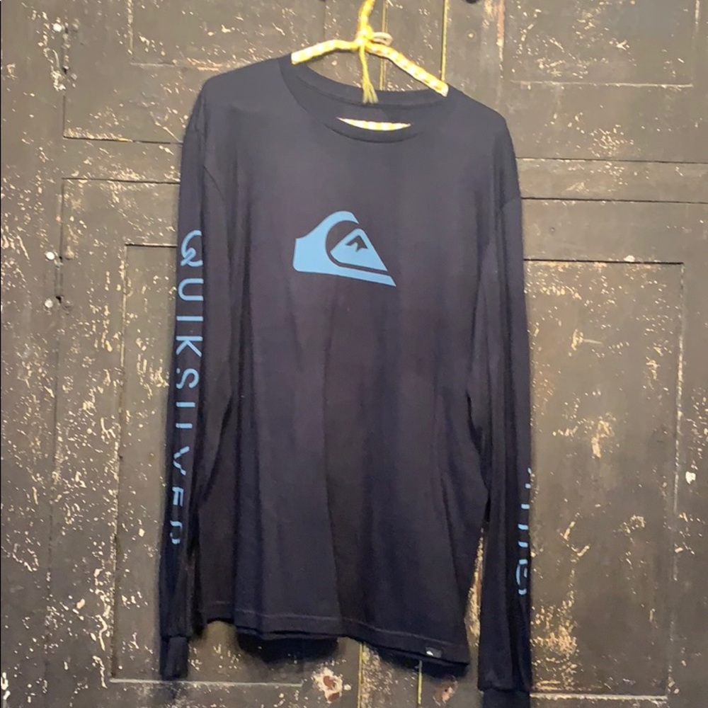 Men’s long sleeve tee